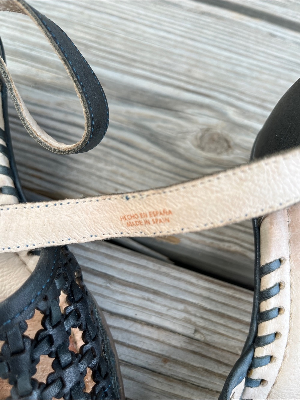 PIKOLINOS Black leather Woven Ankle-Strap Clogs - Picture 3 of 3